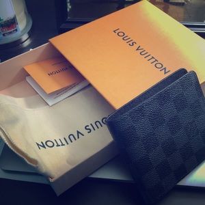 Damier LV Wallet